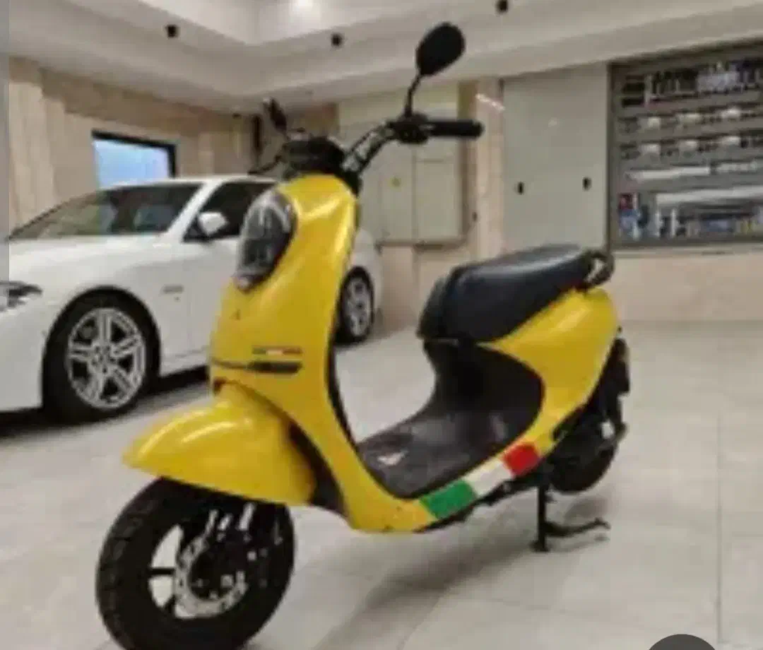 اسکوتر کویر۱۵۰۰es6 صفر ،زرد متالیک|موتورسیکلت|کرج, گلشهر|دیوار