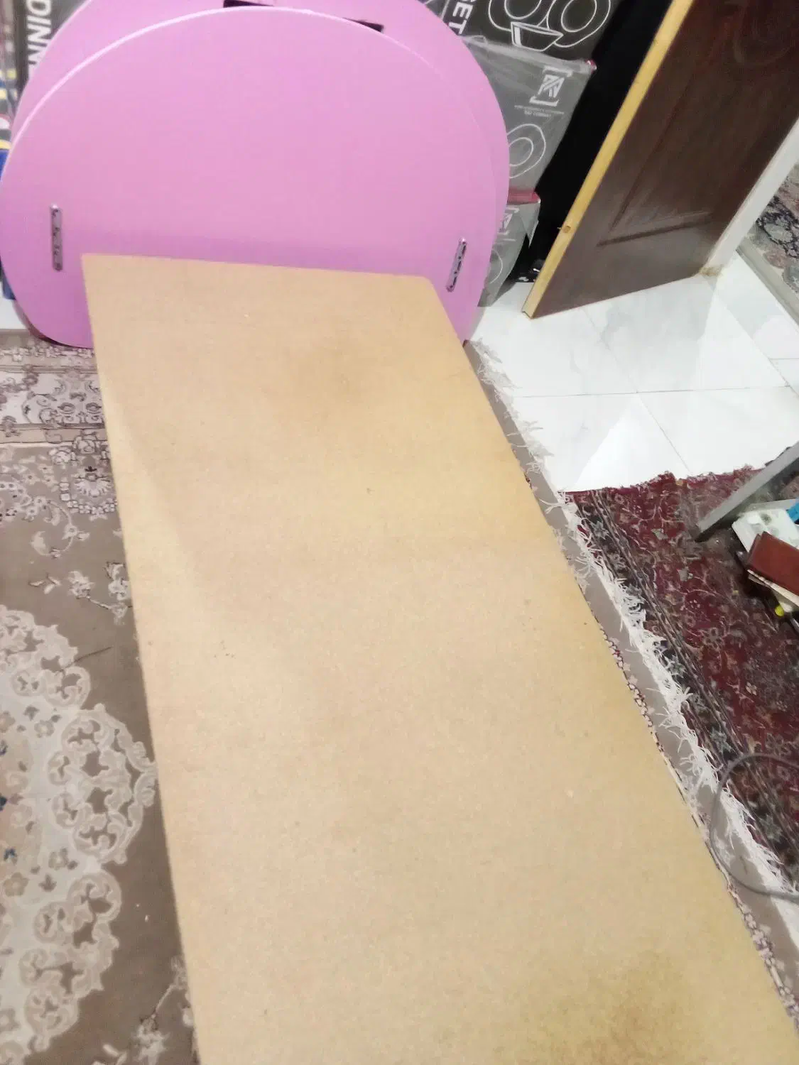 تخت تمام ام دی اف با کفی سالم در حد نو|تخت و سرویس خواب|شیراز, شهرک رضوان|دیوار