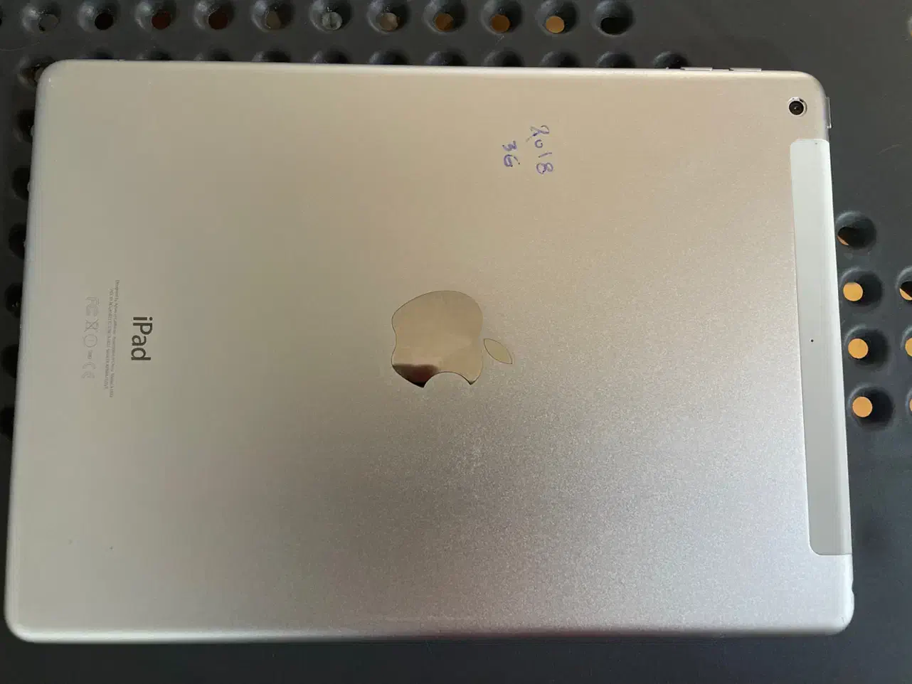 تبلت اپل ۲۰۱۸ -۹/۷ اینچ ۳۲ گیگ|تبلت|تهران, فردوسی|دیوار
