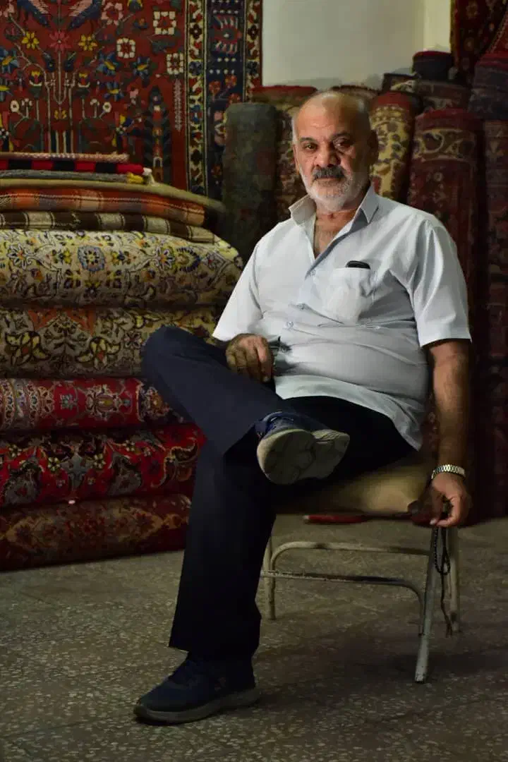 خرید و فروش فرش دست بافت نو ، کارکرده ، کهنه|فرش|اهواز, نادری|دیوار