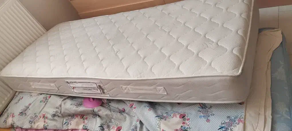 تشک خوشخواب|تشک تختخواب|چهارباغ, |دیوار