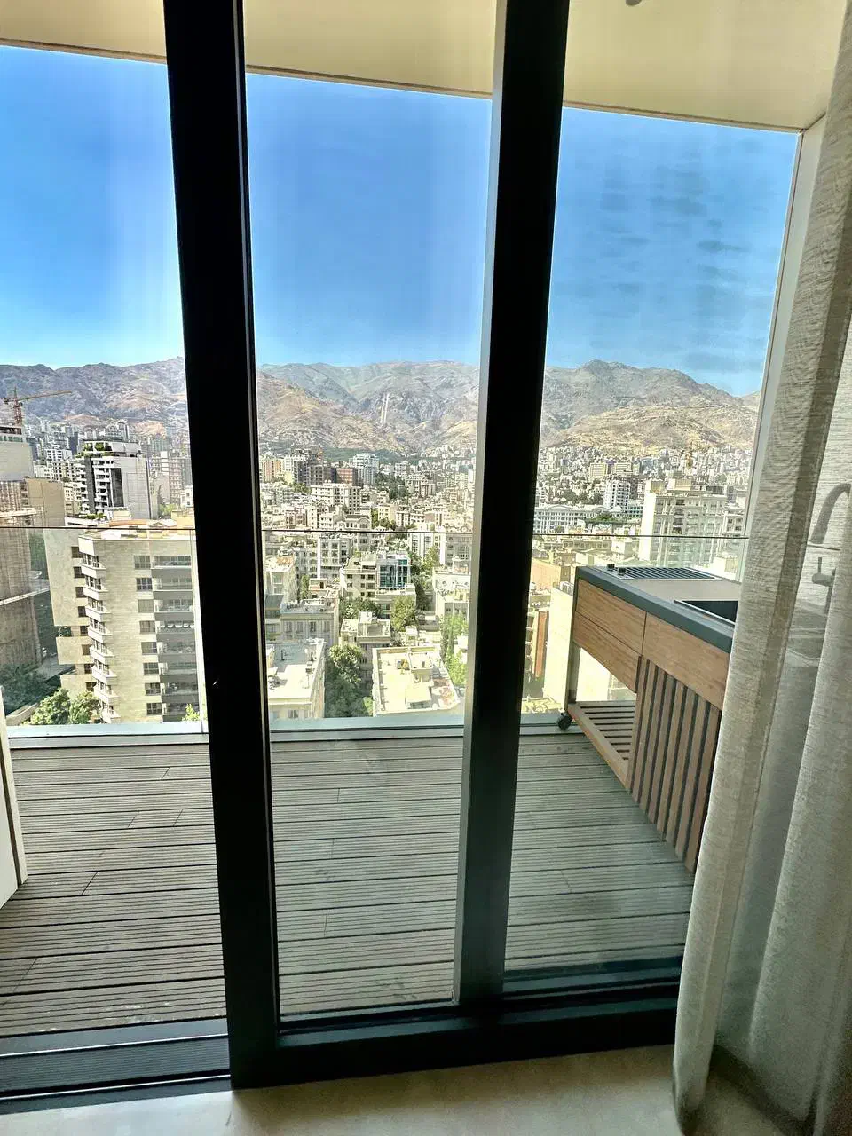 تک واحدی مینیمال+۵۰متر تراس و ویوو ۳۶۰ درجه