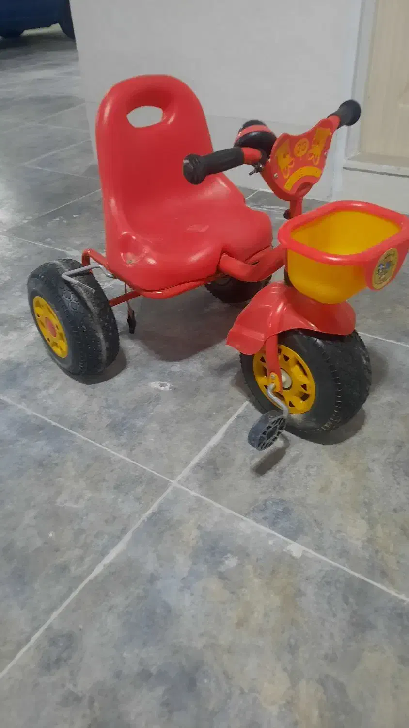 سه چرخه|دوچرخه، اسکیت، اسکوتر|سهند, |دیوار