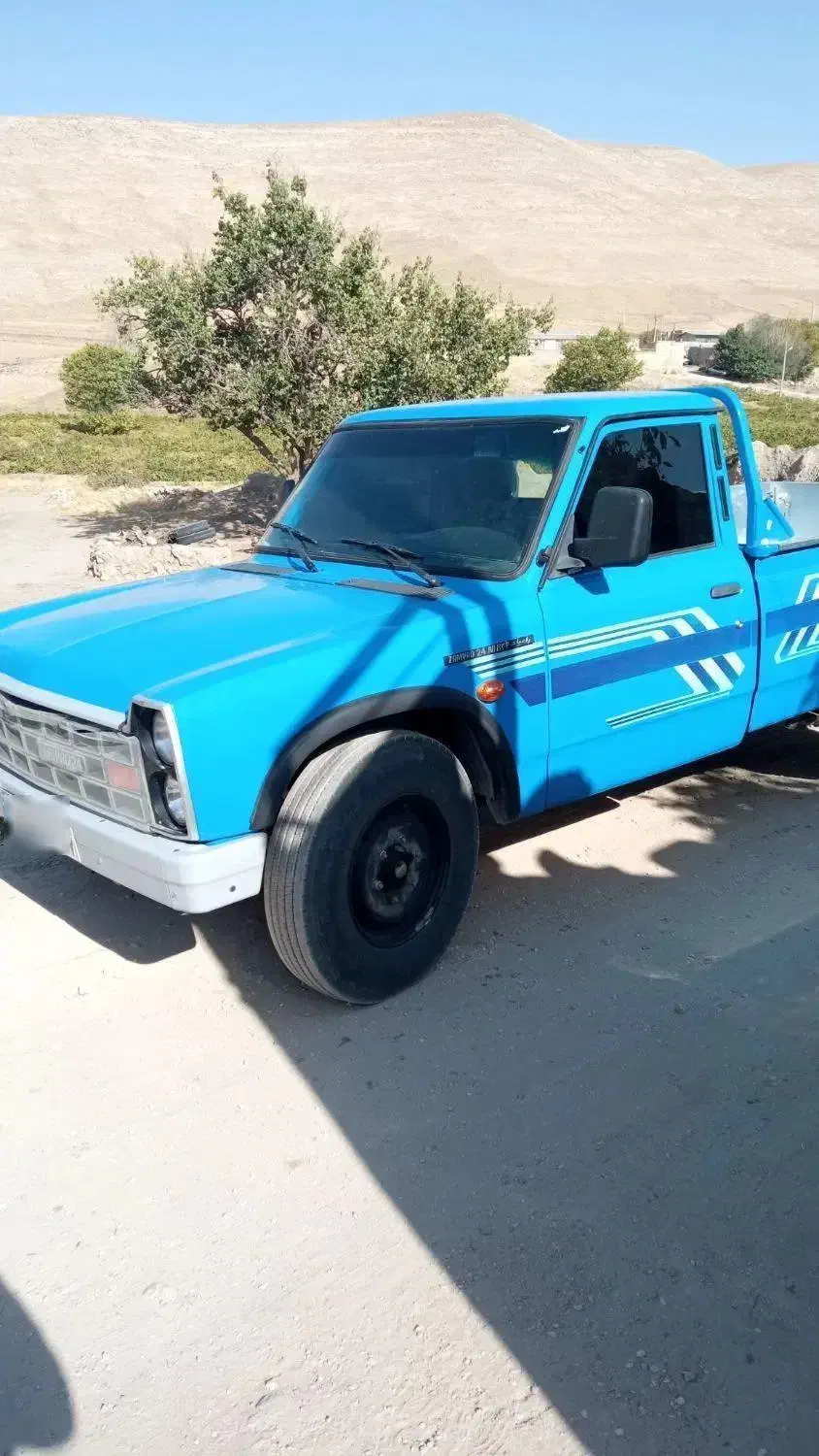 نیسان ابشنال رادیال مدل ۴۰۲ فروشی|خودرو سواری و وانت|کمیجان, |دیوار