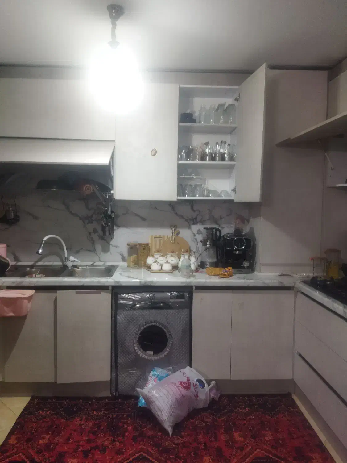 آپارتمان  95متری شهرک مطهری/ بلوار هزار|فروش آپارتمان|کرمان, |دیوار