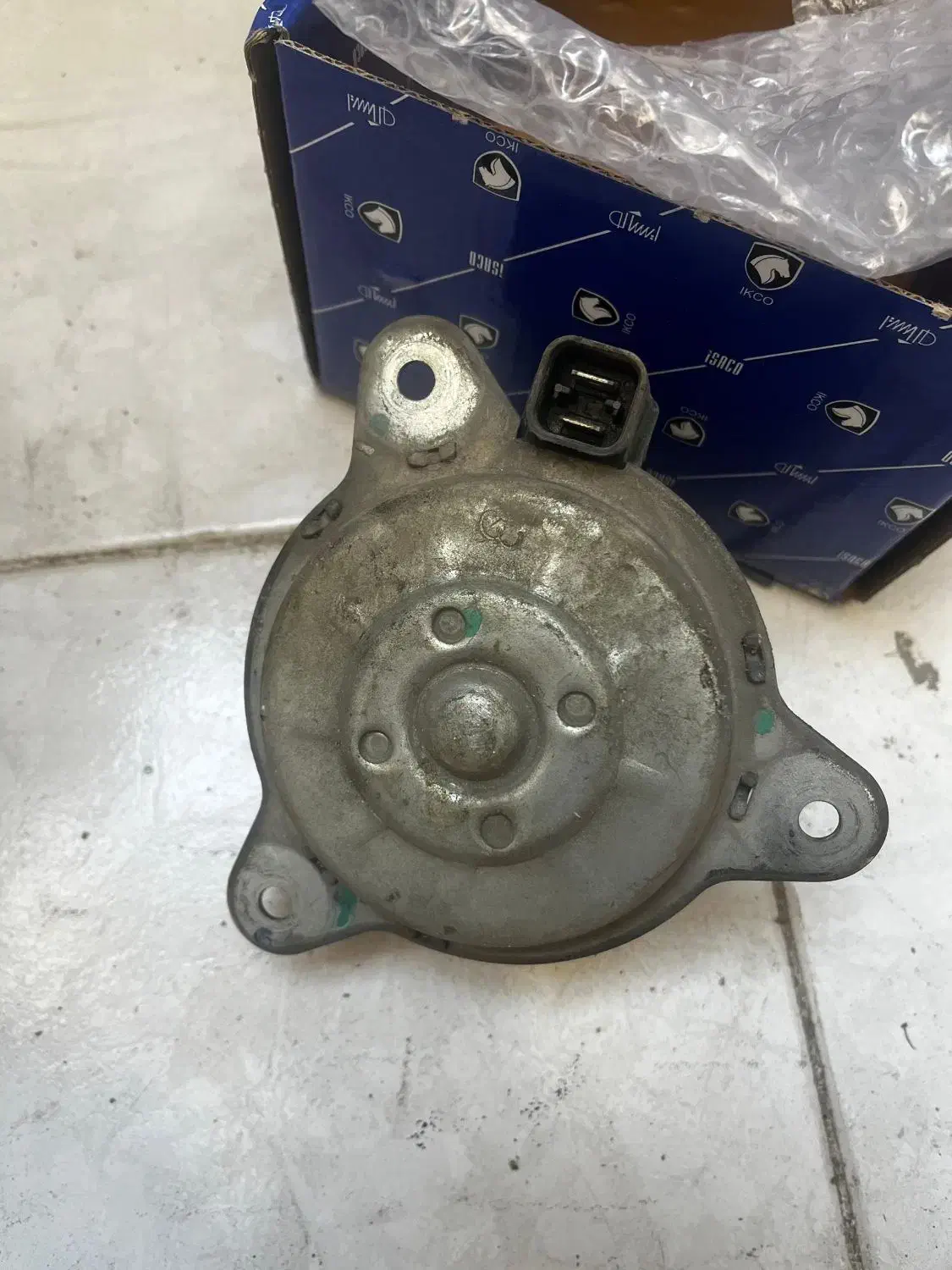 تعدادی لوازم استوک یدکی|قطعات یدکی و لوازم جانبی|شیراز, فرهنگ شهر|دیوار