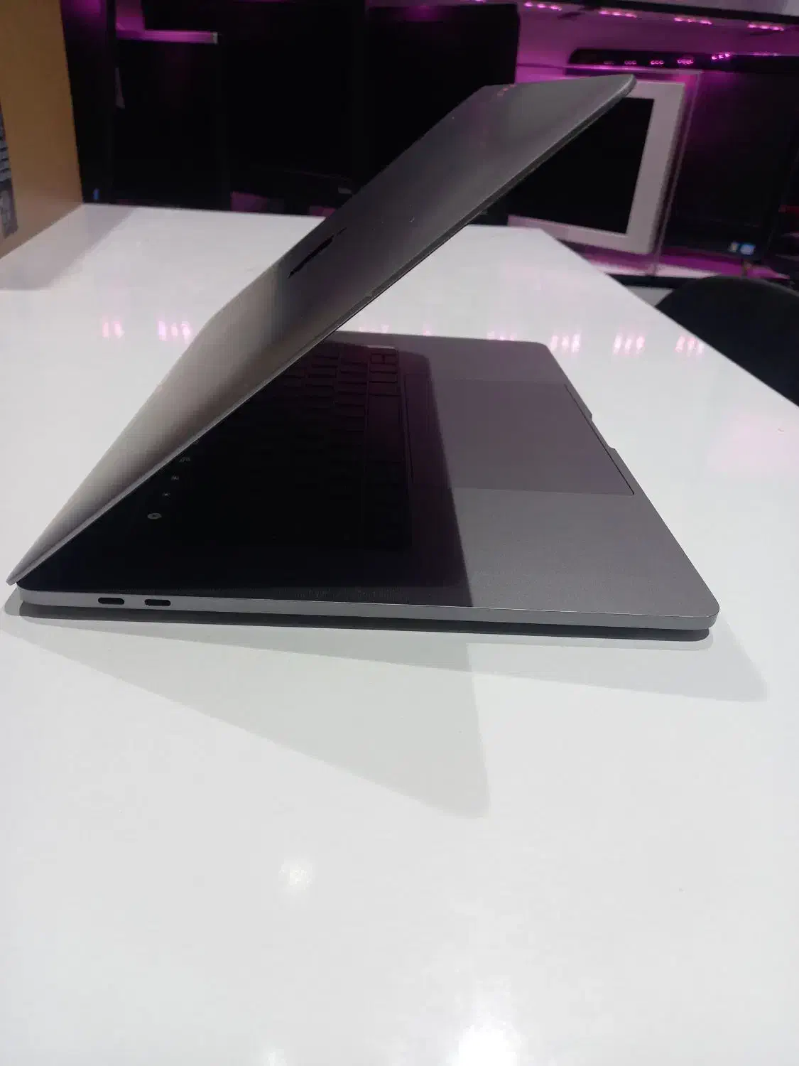 لپ تاپ مک بوک پرو 2017|رایانه همراه|یزد, |دیوار