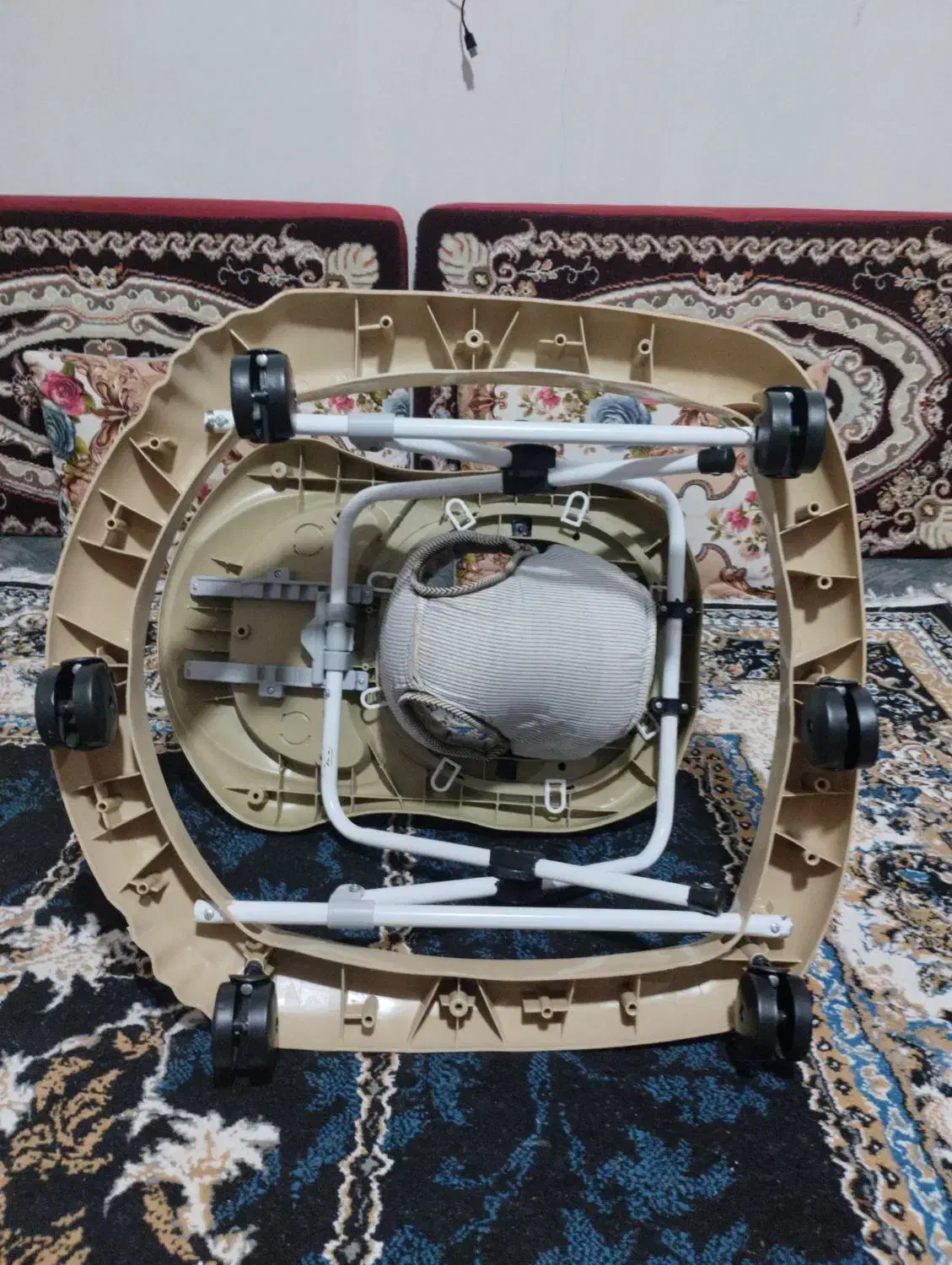 روروک بچه|اسباب و اثاث بچه|نسیم‌شهر, |دیوار