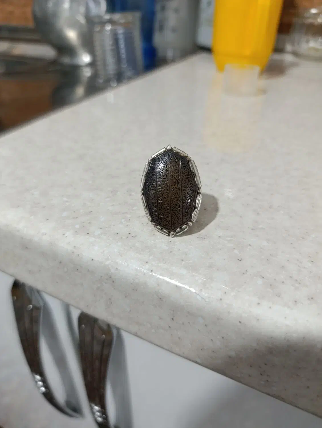 انگشتر خطی ،نگین یمنی|جواهرات|شیراز, شاهچراغ|دیوار