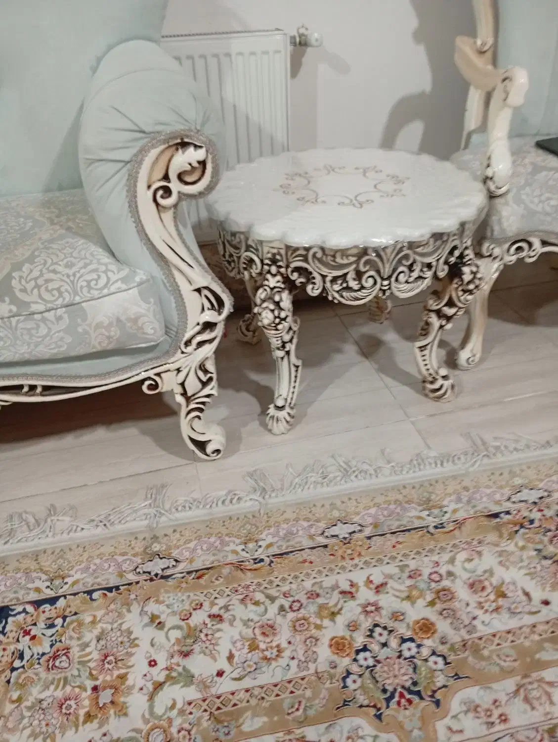 مبل سلطنتی همراه میز غذاخوری|مبلمان خانگی و میز عسلی|قدس, شهرقدس|دیوار