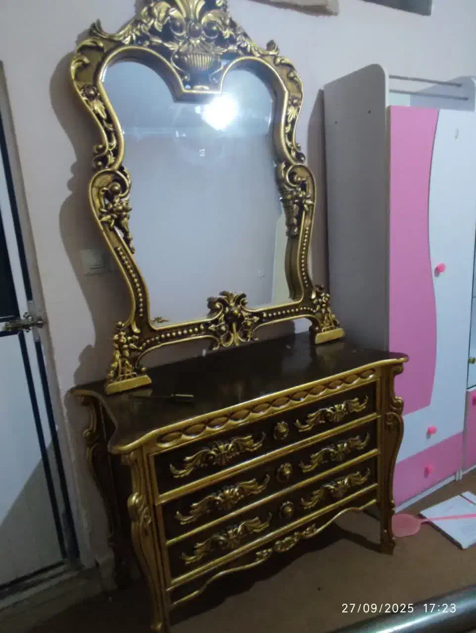 کل وسایل به قیمت 15میلیون تومان سرویس خواب...|تخت و سرویس خواب|سراب, |دیوار