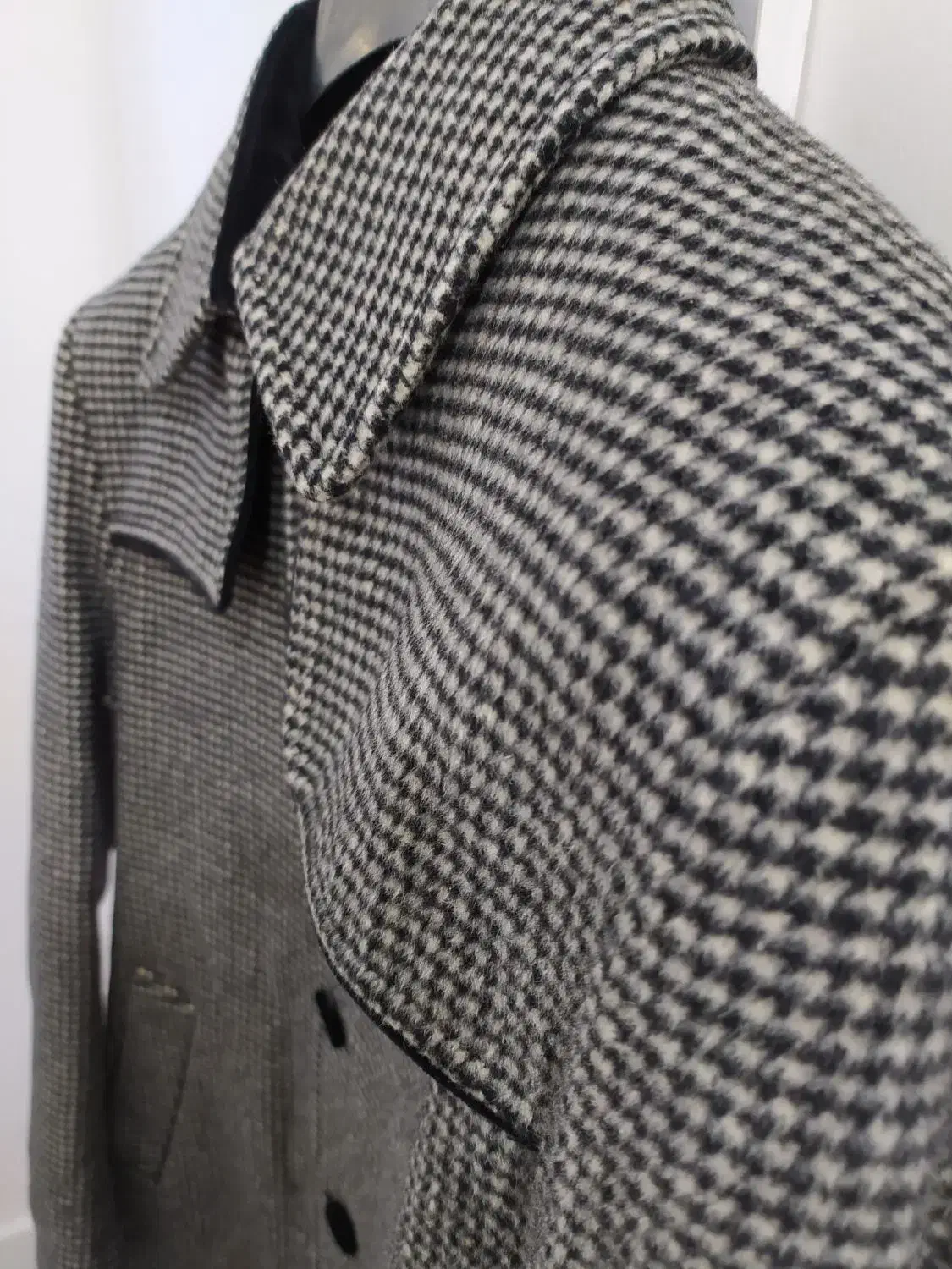 پالتو مردانه|لباس|شیروان (خراسان), |دیوار