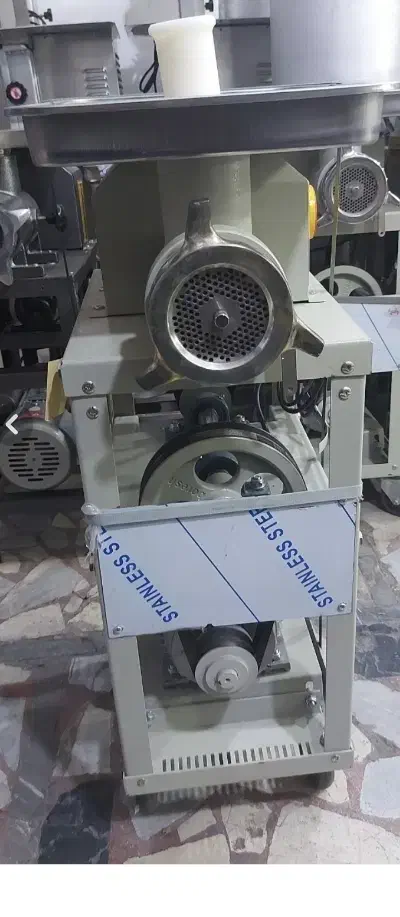 چرخ گوشت|فروشگاه و مغازه|سده (خراسان جنوبی), |دیوار