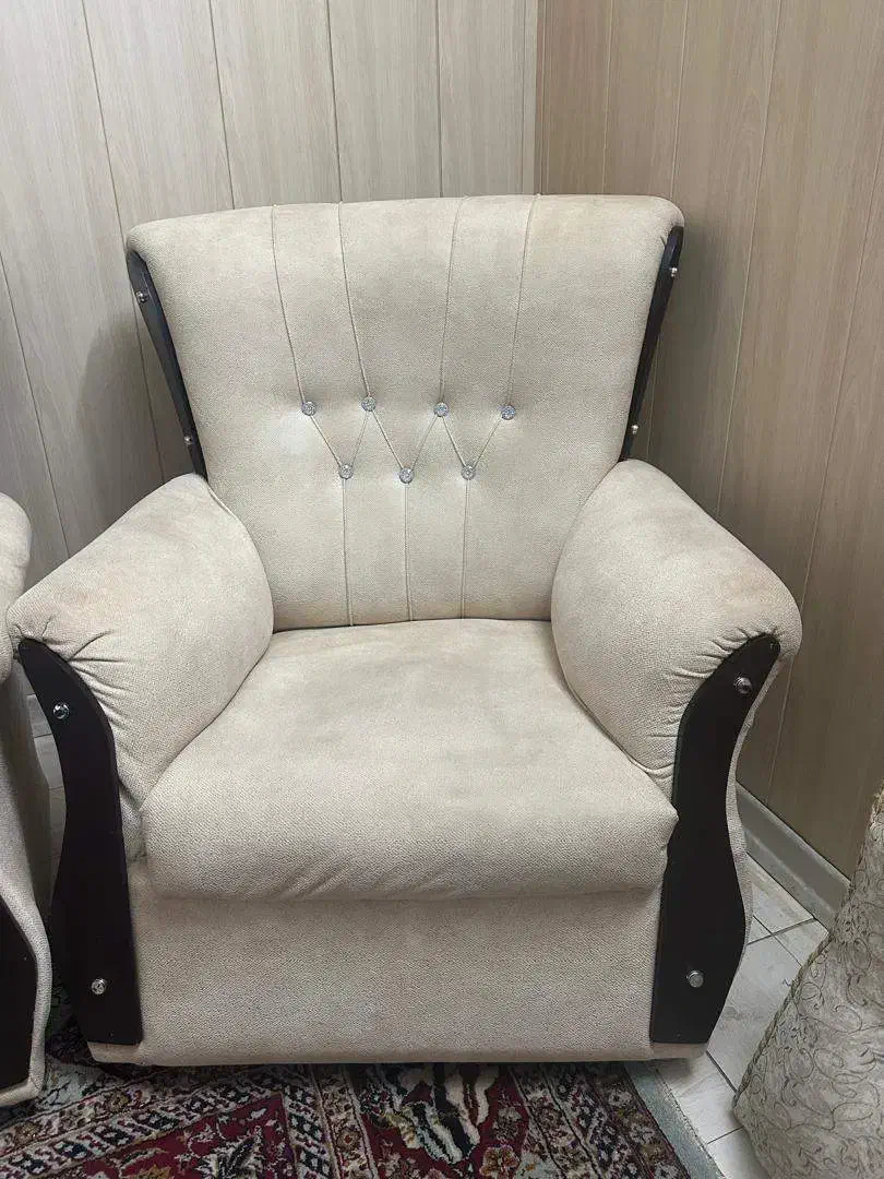 مبل ۷ نفره|مبلمان خانگی و میز عسلی|خوانسار, |دیوار