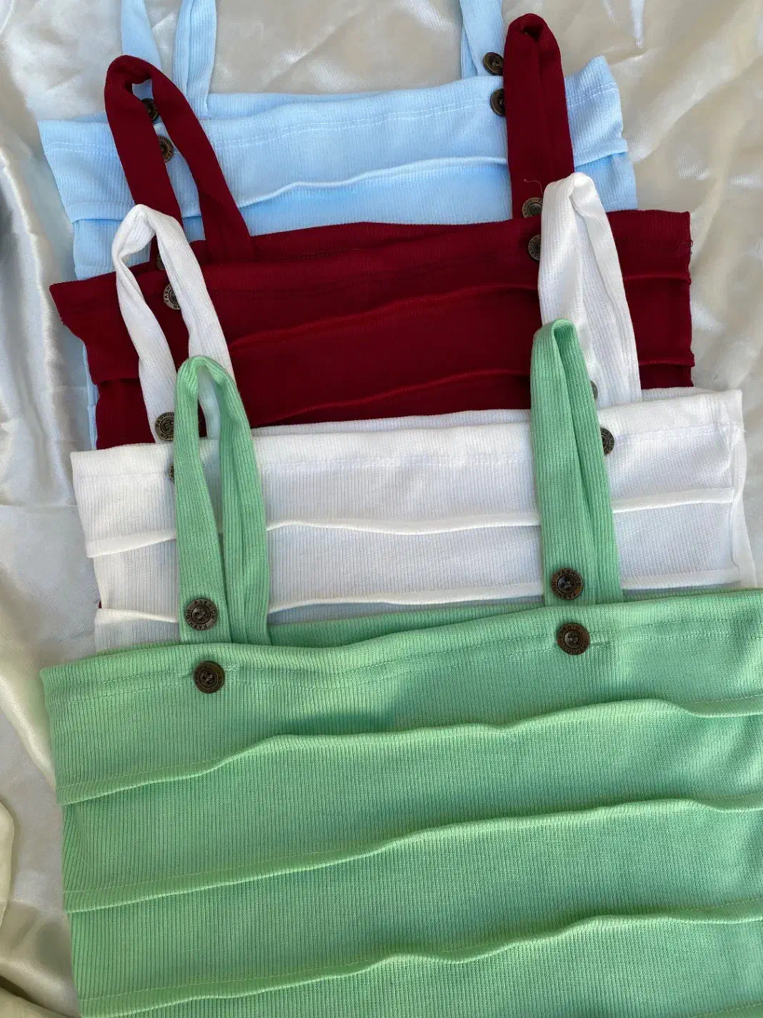 کراپ|لباس|شوشتر, |دیوار