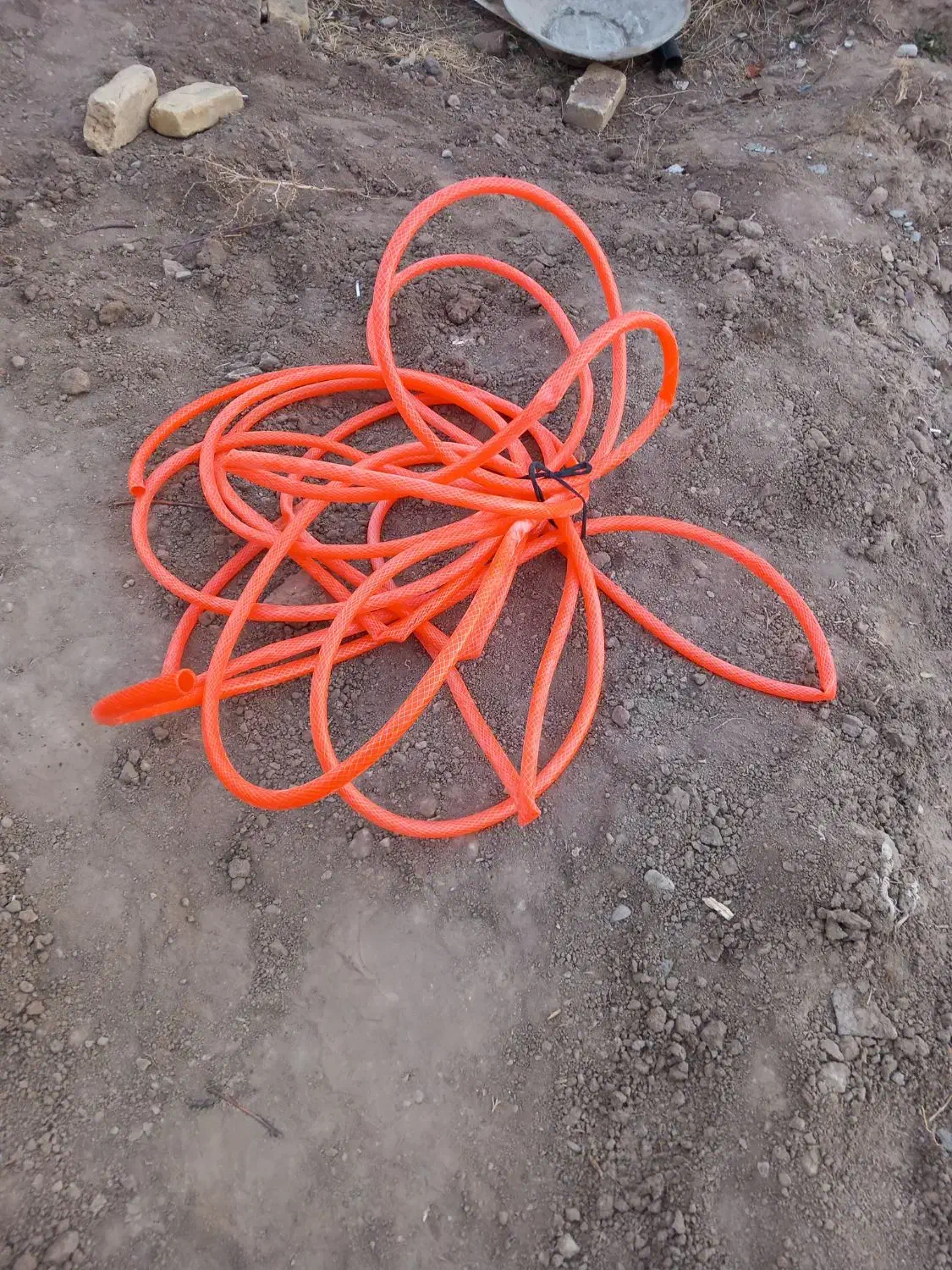 شلنگه یک دوم به متراژ ۱۹متر|مصالح و تجهیزات ساختمان|مرند, |دیوار