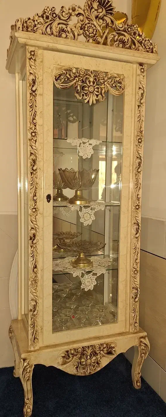 میز TV، ویترین،|بوفه، ویترین، کنسول|دلیجان, |دیوار