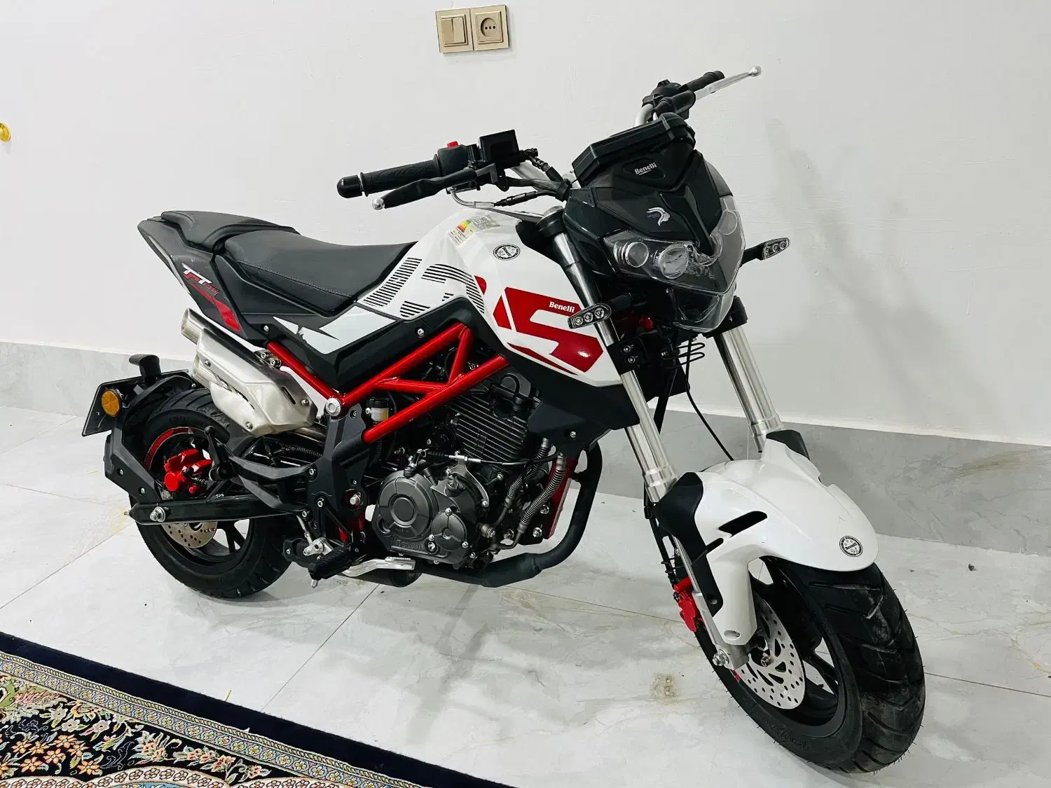 موتورسیکلت|موتورسیکلت|لار, |دیوار