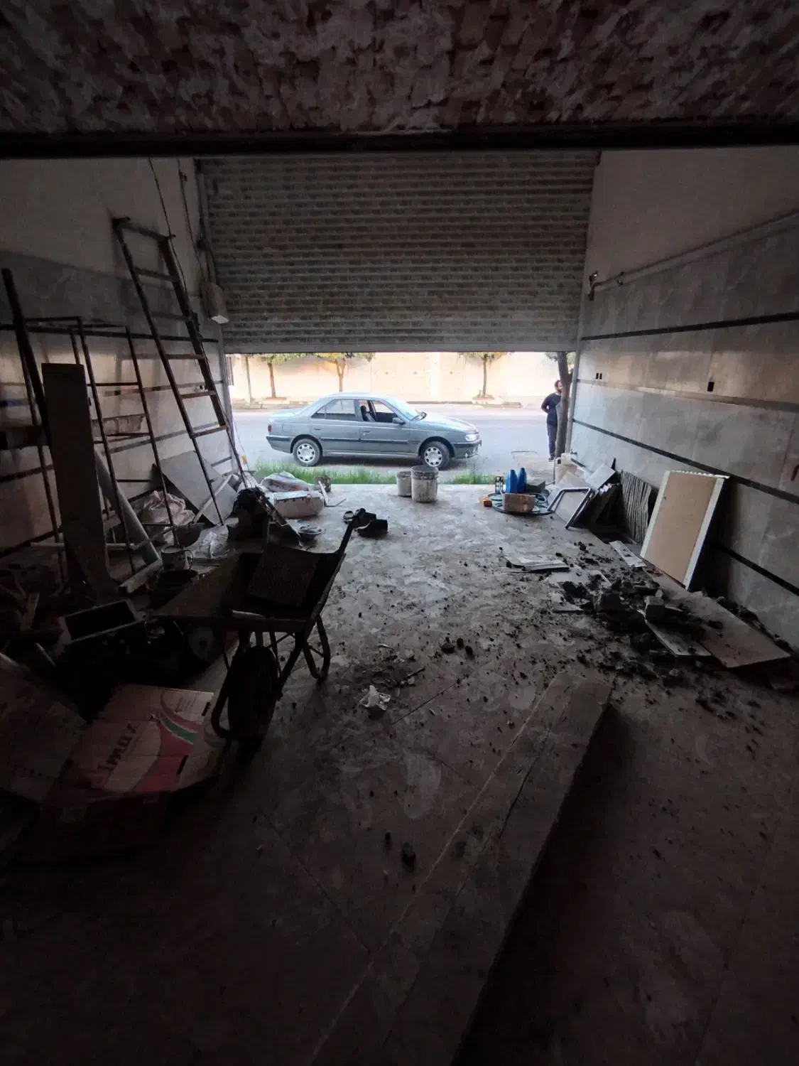 ملک تجاری با آب برق گاز|فروش مغازه و غرفه|امیرکلا, |دیوار