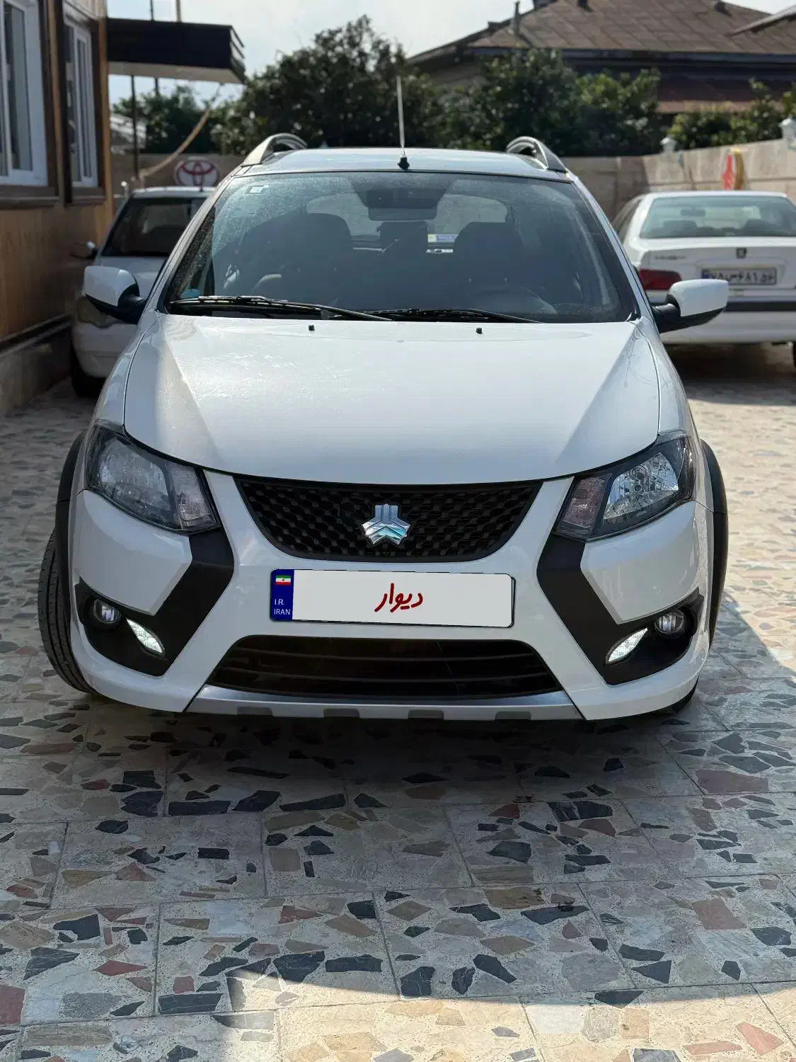 کویئک GXRمدل403|خودرو سواری و وانت|رودسر, |دیوار