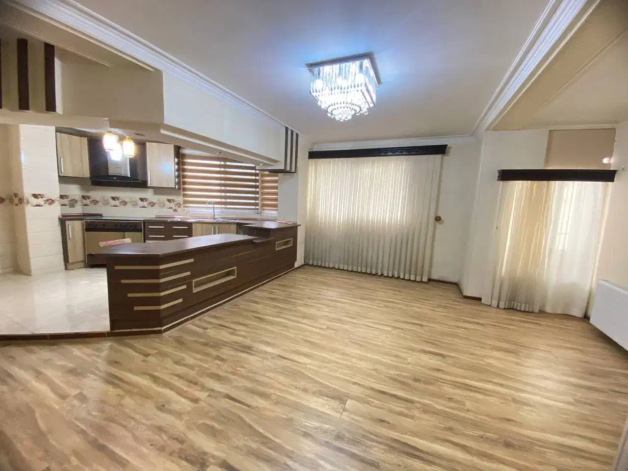 بهمن شرقی 80 متر 2خواب طبقه اول نما|اجارهٔ آپارتمان|ساری, |دیوار