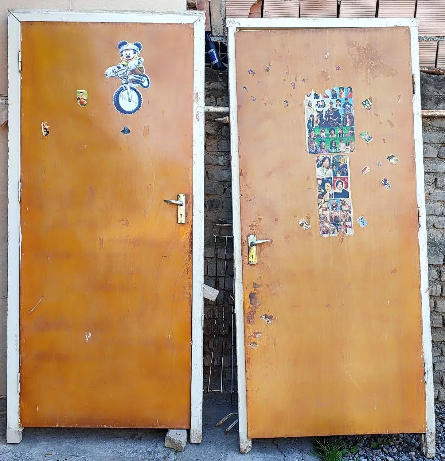 دو عدد در با چهار چوب|مصالح و تجهیزات ساختمان|سرخنکلاته, |دیوار