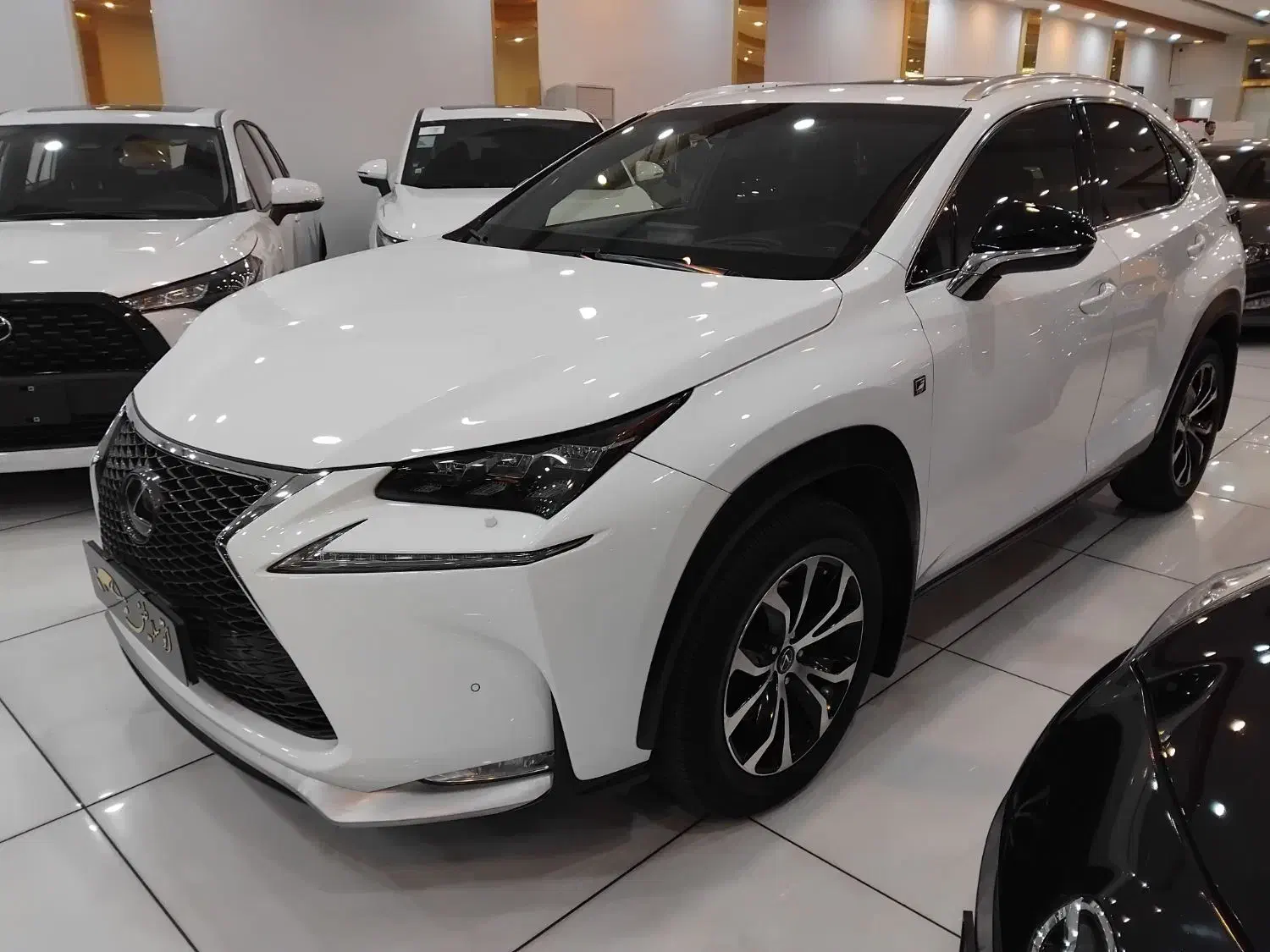 لکسوس NX200 2016|خودرو سواری و وانت|تهران, نارمک|دیوار