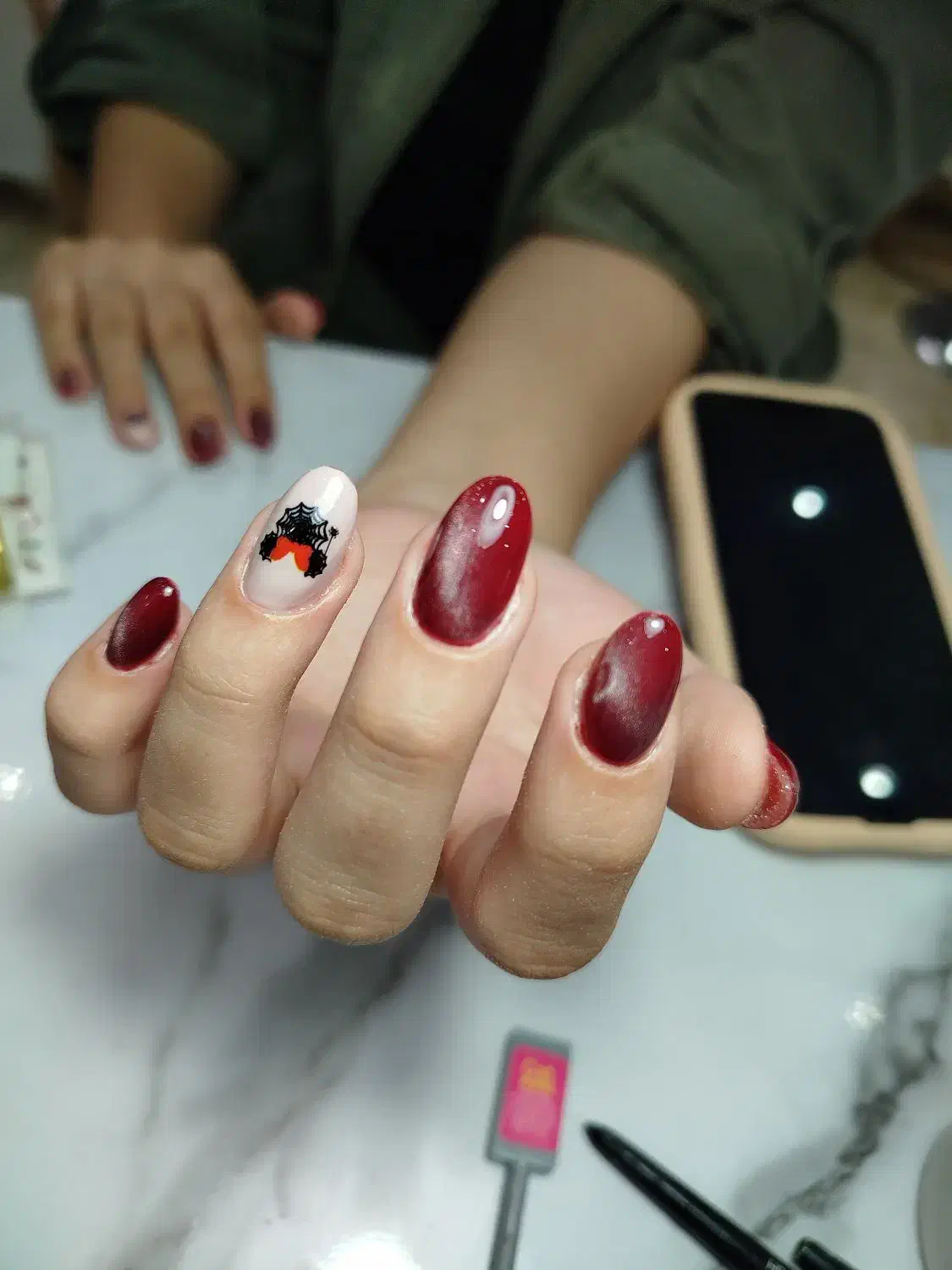 کاشت ناخن|خدمات آرایشگری و زیبایی|بیرجند, |دیوار