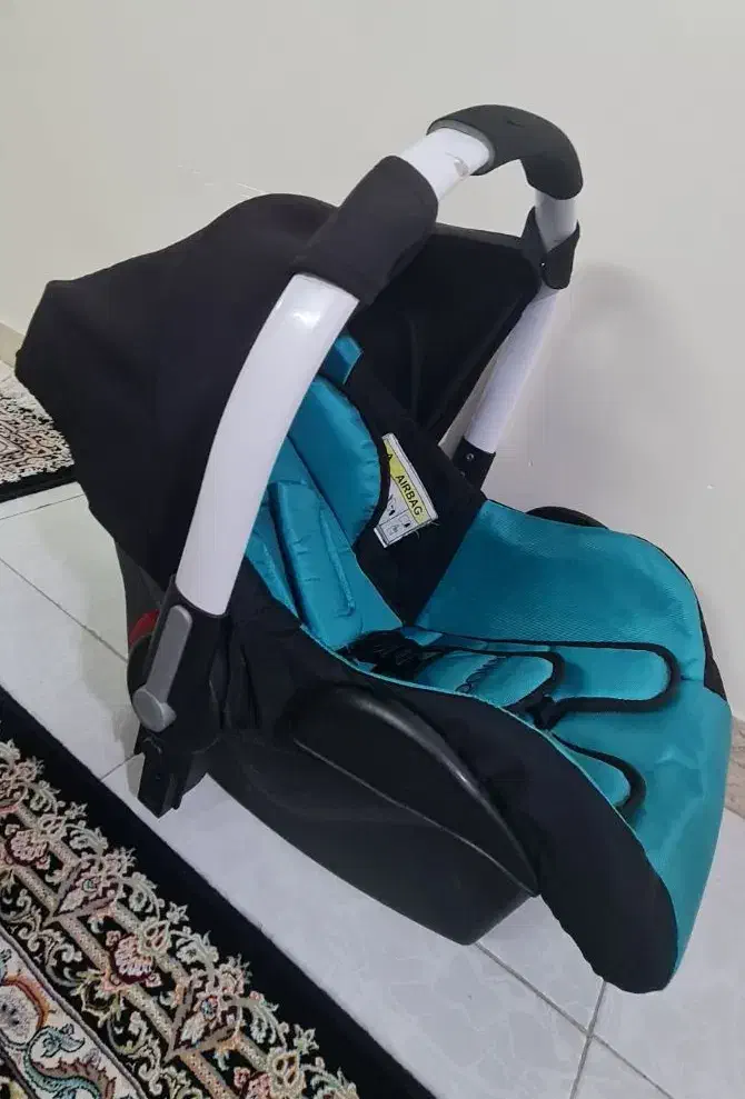 کریر|کالسکه و لوازم جانبی|فولادشهر, C4|دیوار