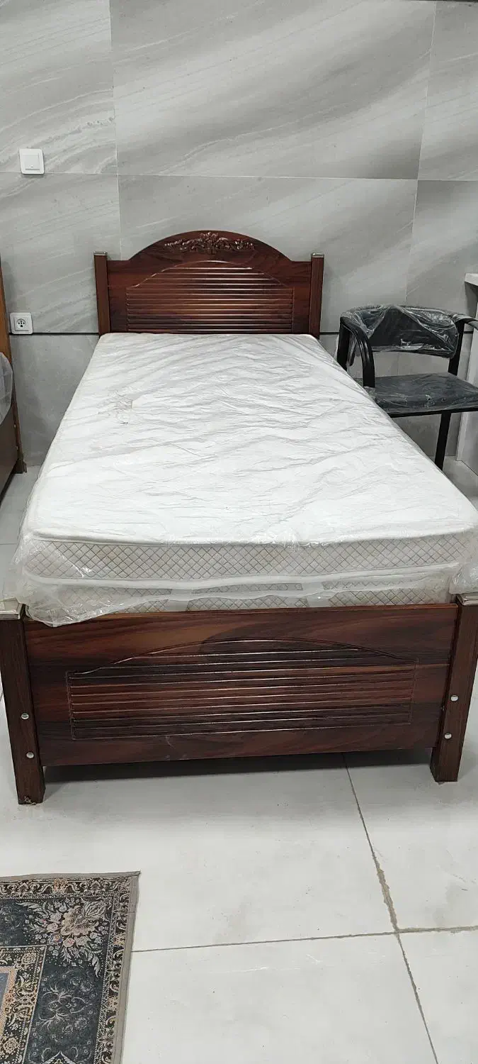 حراج تخت خواب تک نفره|تخت و سرویس خواب|فولادشهر, B4|دیوار