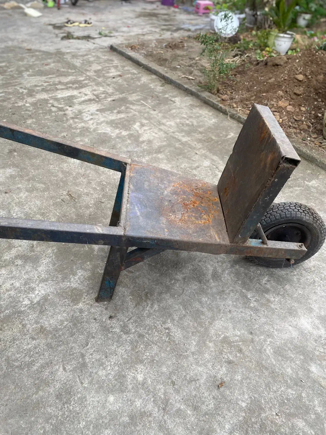 فرغون|ابزارآلات|تالش, هشتپر|دیوار