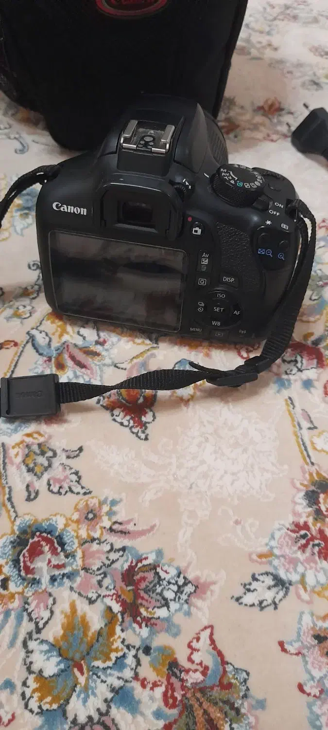 دوربین عکاسی فیلمبرداری کانون ۱۳۰۰d|دوربین عکاسی و فیلم‌برداری|سنندج, |دیوار