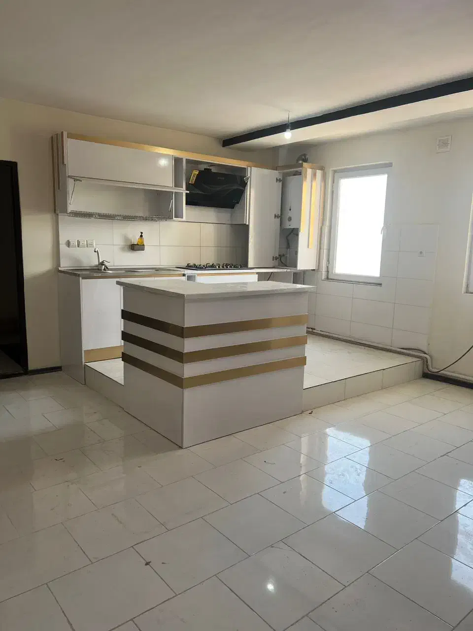 خورشید هشتم پیشوامسکن مقدم|فروش آپارتمان|پیشوا, |دیوار