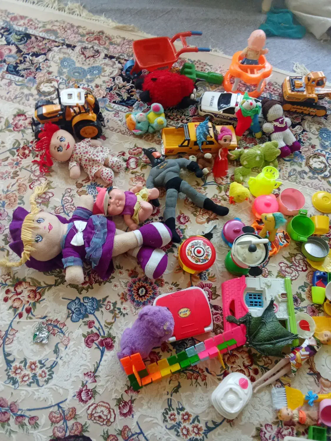 اسباب بازی|اسباب‌بازی بچه|مریوان, |دیوار