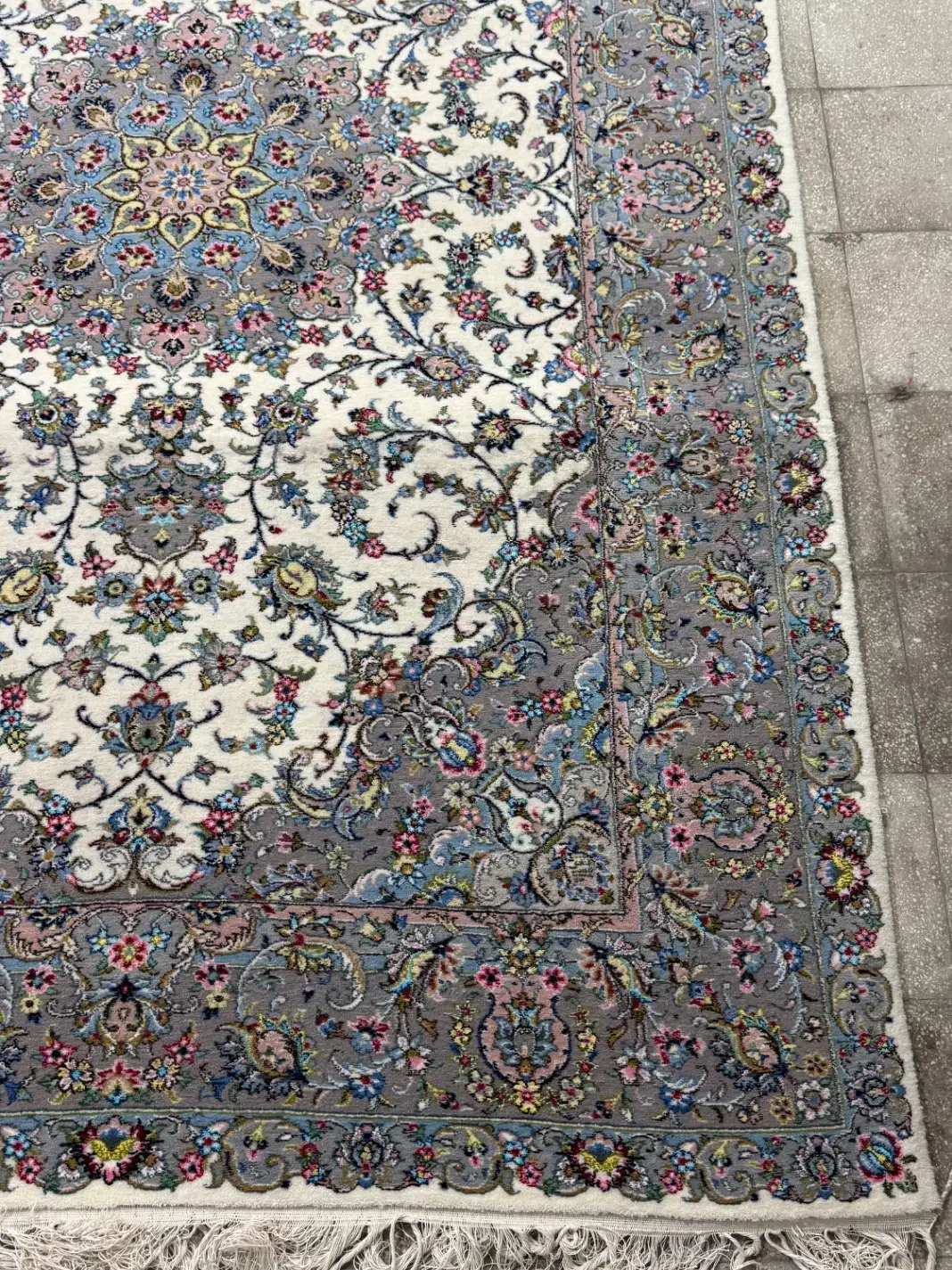 جفت فرش دستبافت ۴۲ خونه ۶ متری|فرش|کاشان, فاز ۱ ناجی آباد|دیوار