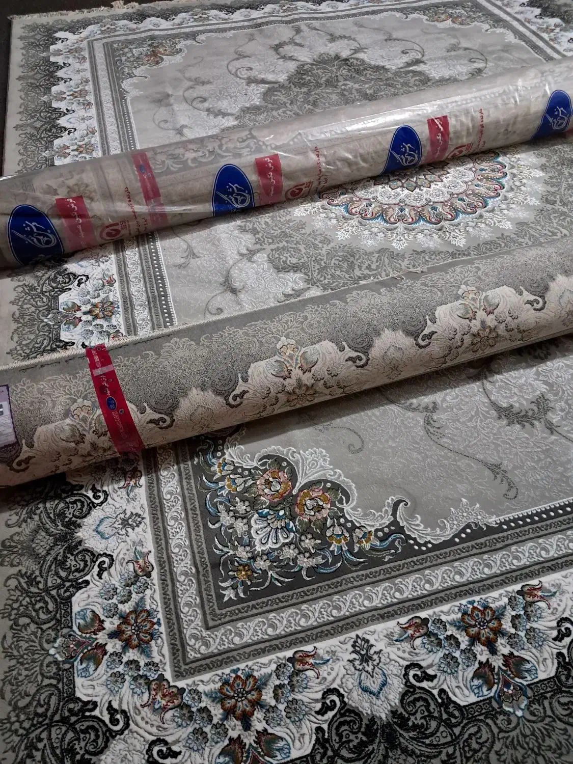 ۱تخته فرش۱۲متری۷۰۰شانه نگین مشهداصل آکبند نو|فرش|تهران, سجاد|دیوار