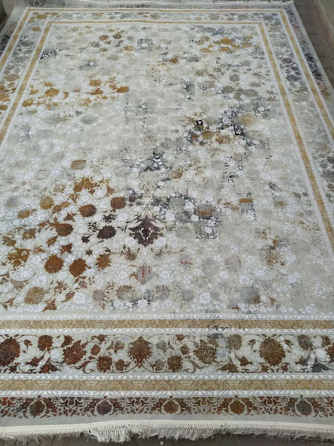 دو عدد فرش نو نو آکبند 1200شانه گلبرجسته|فرش|نورآباد, |دیوار