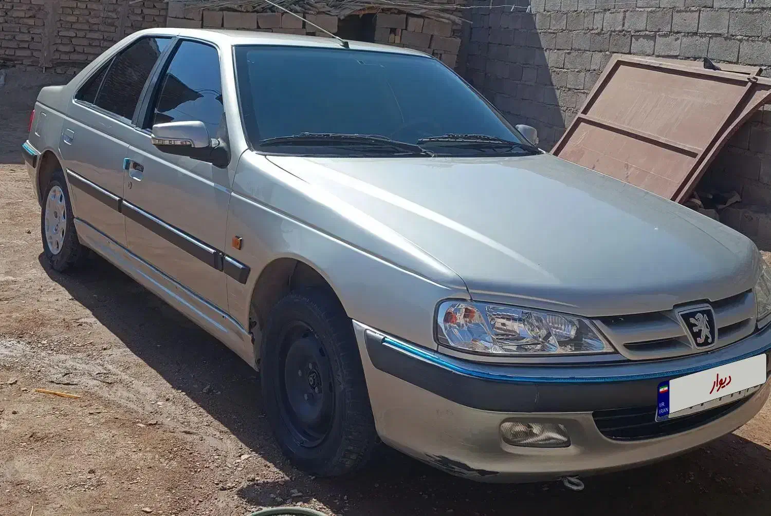 پژو پارس 84|خودرو سواری و وانت|بردسیر, |دیوار