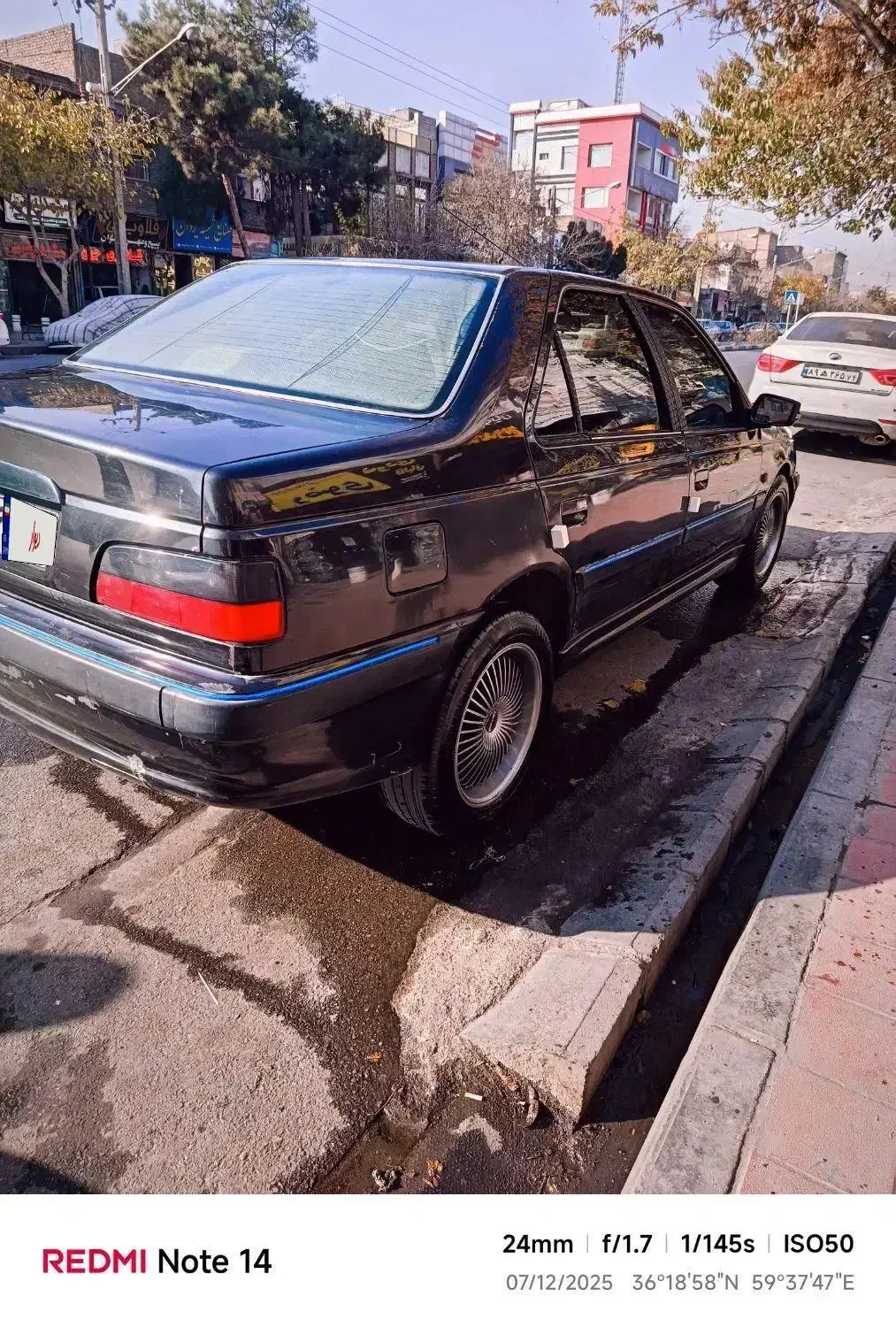 پژو پارس مدل ۸۳ تمیز|خودرو سواری و وانت|مشهد, گاز|دیوار