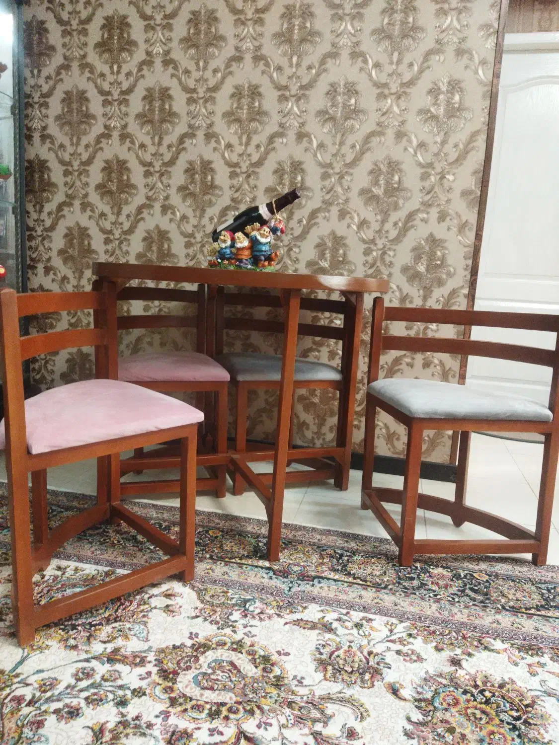 میز ناهار خوری 4نفره|میز و صندلی غذاخوری|صدرا-فارس, فاز ۲|دیوار