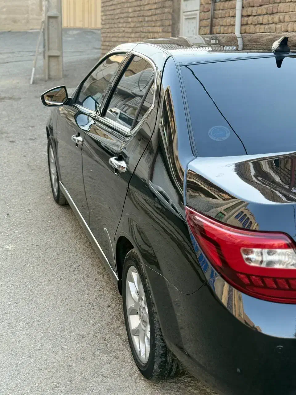 دنا توربو ۶ دنده|خودرو سواری و وانت|کرمانشاه, |دیوار