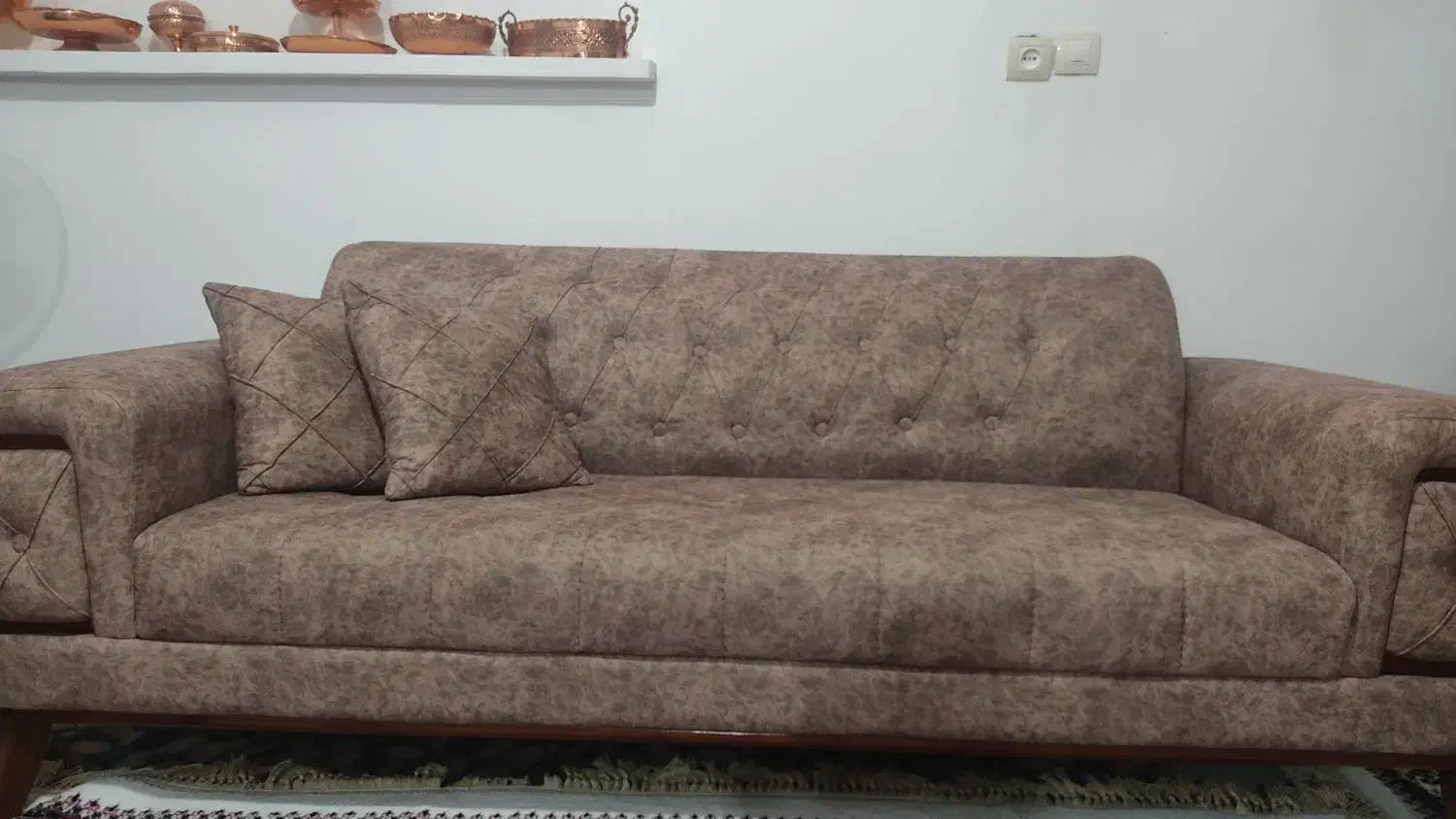 فروش مبل 8نفره دست دوم در حد نو|مبلمان خانگی و میز عسلی|ارسنجان, |دیوار