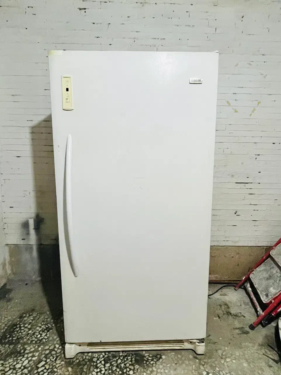 فریزر بزرگ و جادار غول امریکایی برند Gibson|یخچال و فریزر|بندرعباس, |دیوار