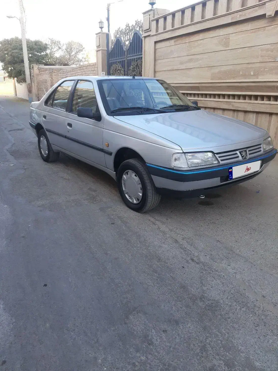 پژو ۴۰۵ مدل ۹۰ دوگانه کارخانه در حد صفر|خودرو سواری و وانت|زرند, |دیوار