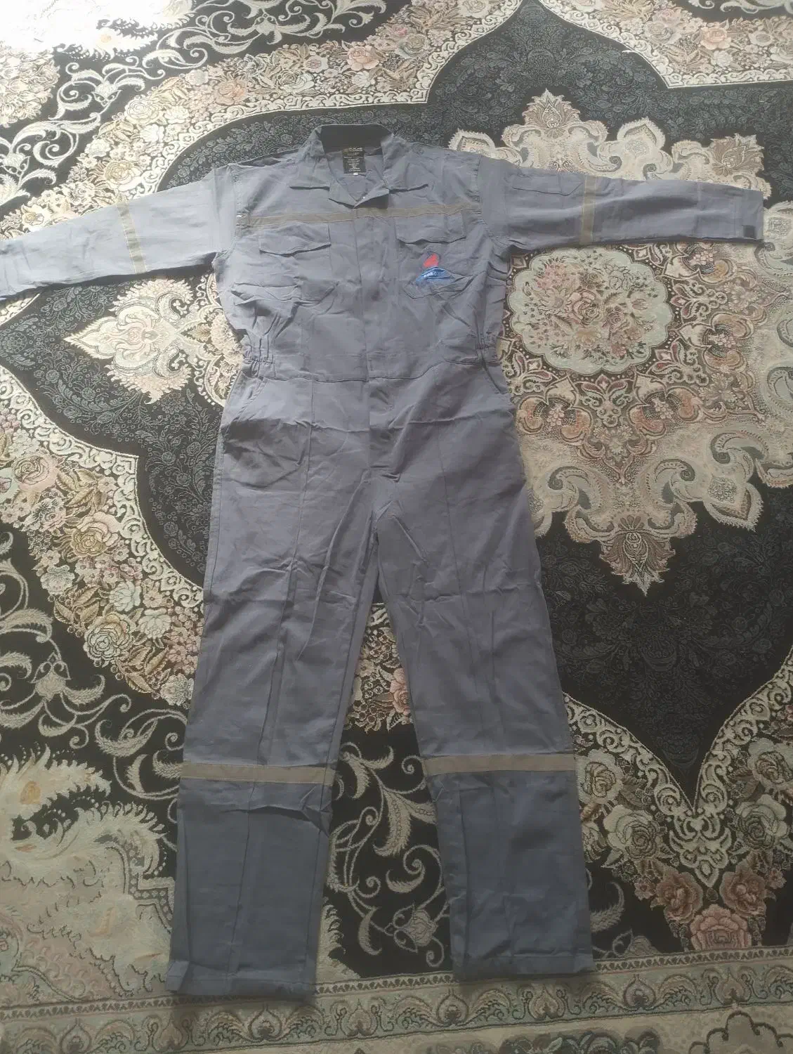 فروشی|لباس|شیراز, کفترک|دیوار