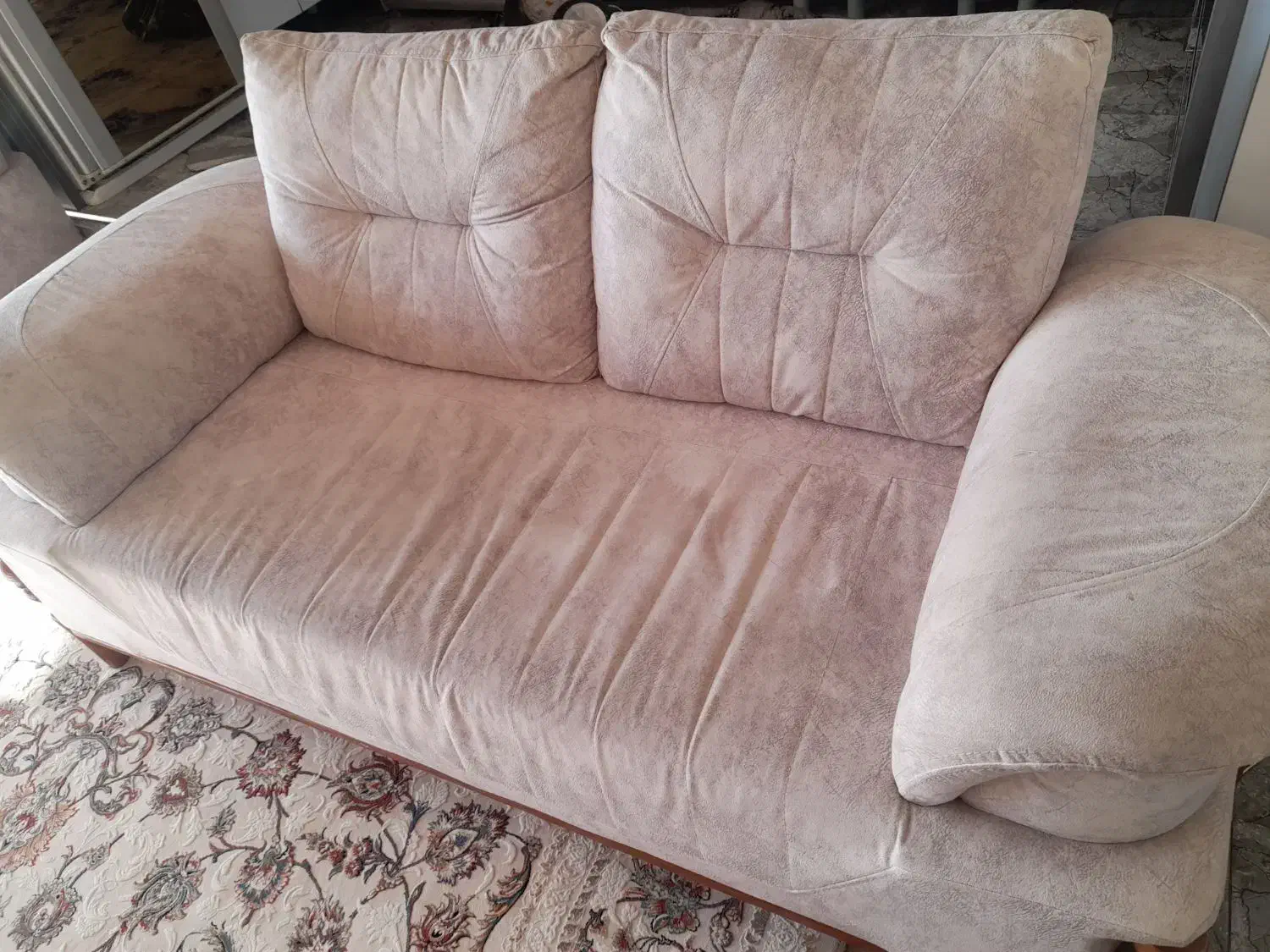 مبل راحتی|مبلمان خانگی و میز عسلی|هشتگرد, هشتگرد قدیم|دیوار