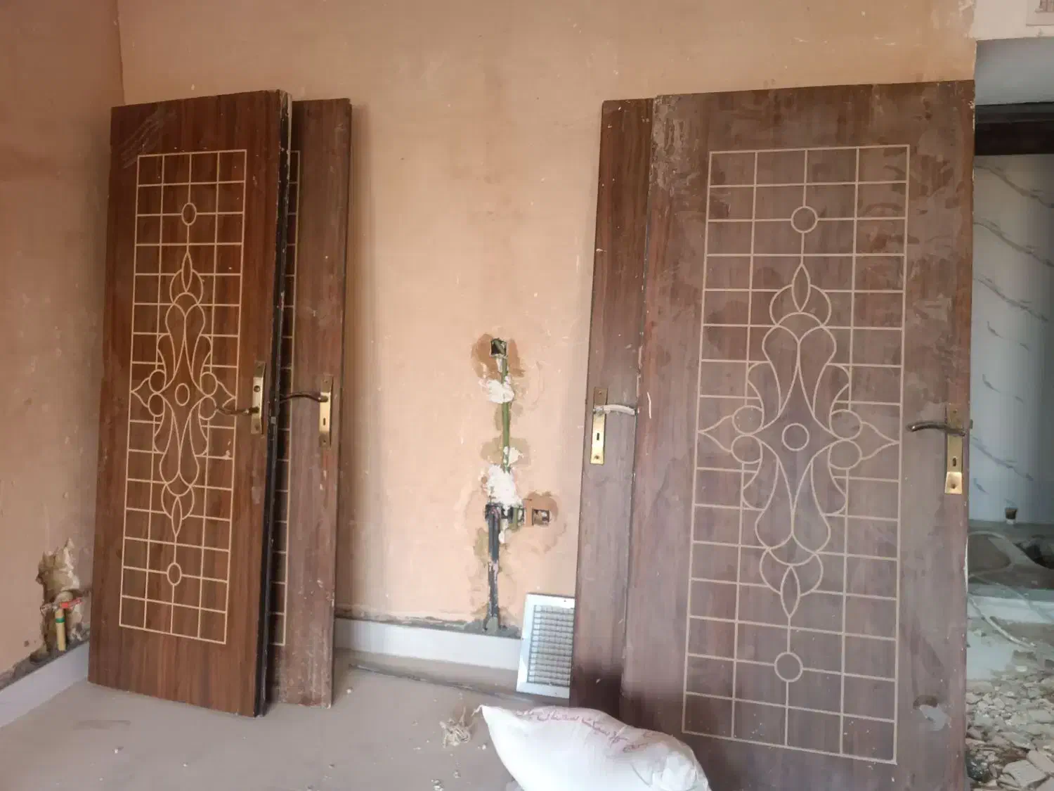 ۵عدد درب سالم سالم|مصالح و تجهیزات ساختمان|سبزوار, جهاد کشاورزی|دیوار