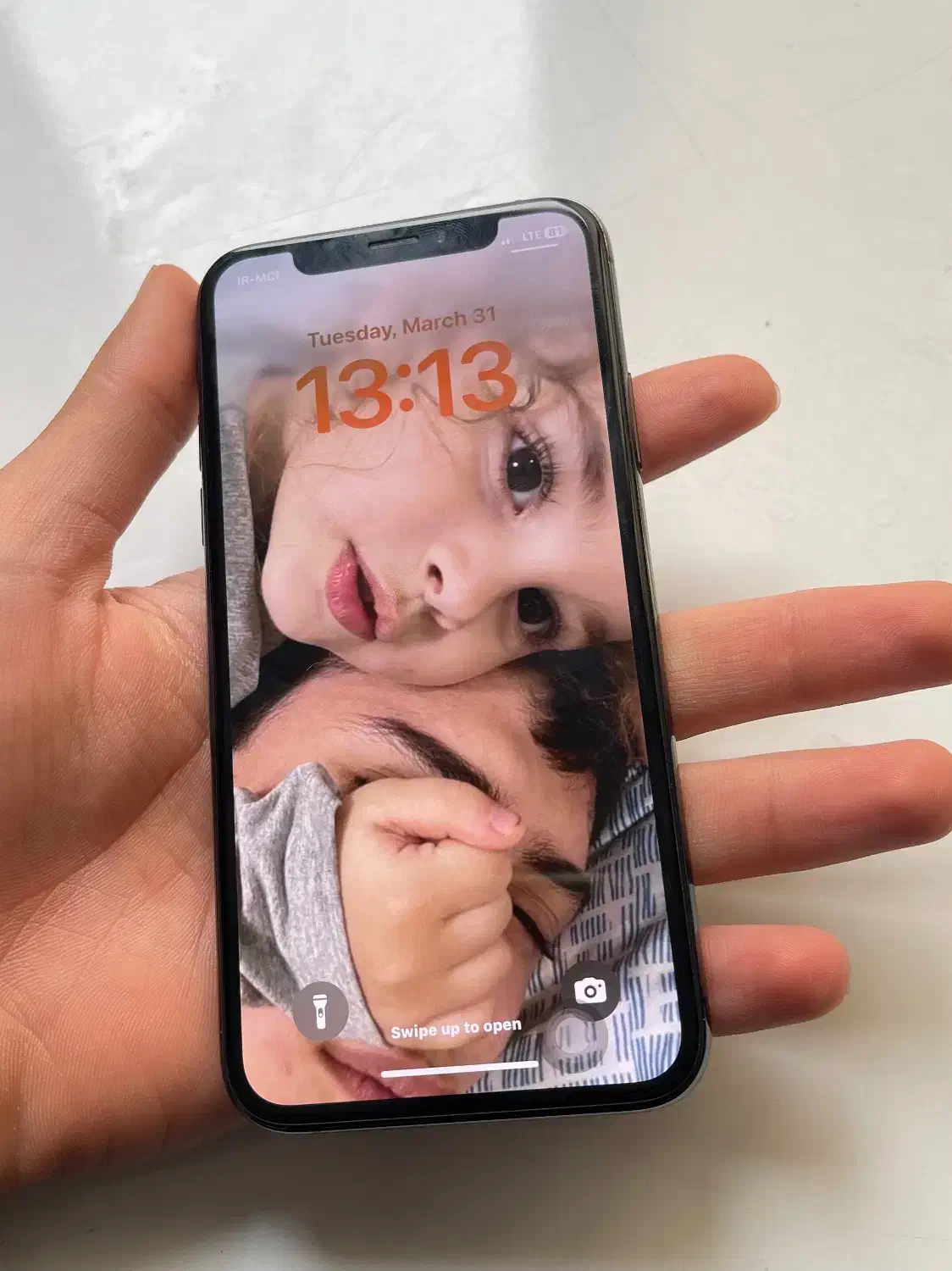 iPhone X|موبایل|پرند, فاز ۲|دیوار