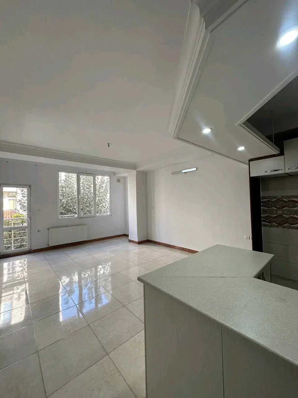 59متر دوخواب طبقه اول روبه نما زیر قیمت فوری|فروش آپارتمان|شهریار, شهرک وائین|دیوار