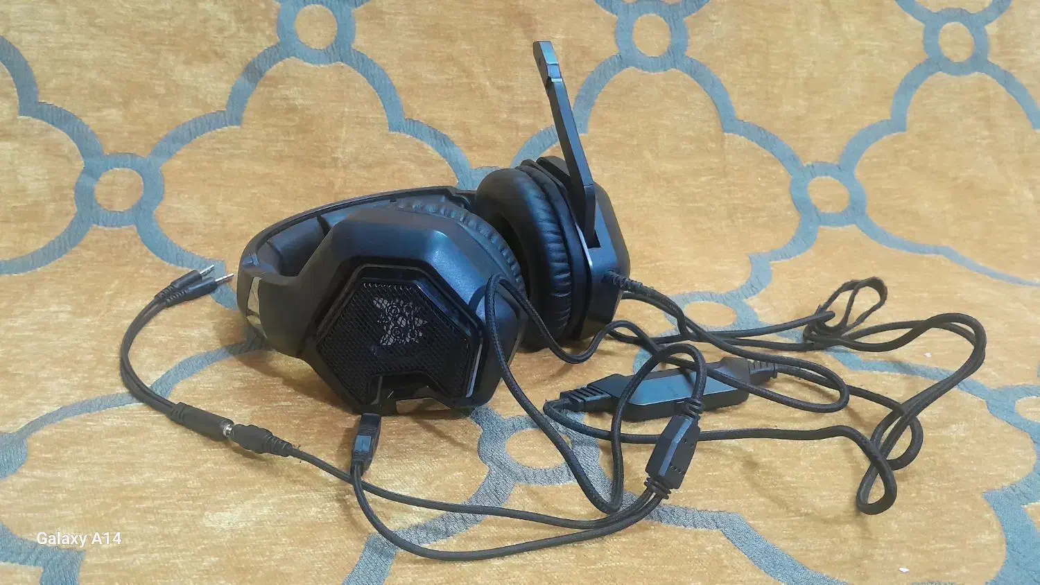 هدفون باکیفیت بسیار عالی|پخش‌کننده همراه|تهران, نازی‌آباد|دیوار